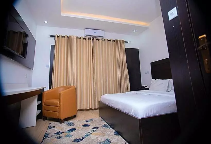 Hotel Capitol