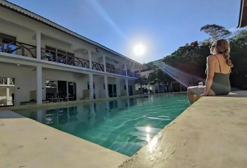 Hotelli Frangi Pwani