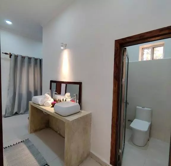 Hotelli Frangi Pwani