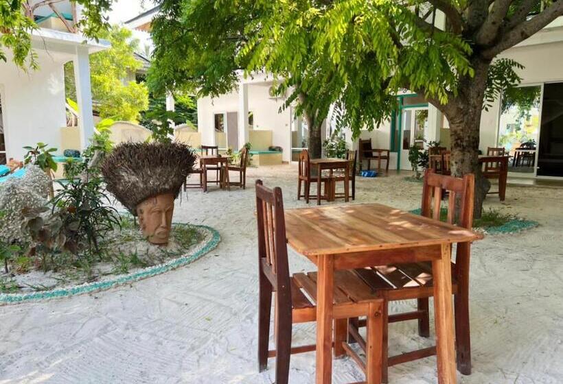 בית מלון כפרי Frangi Pwani