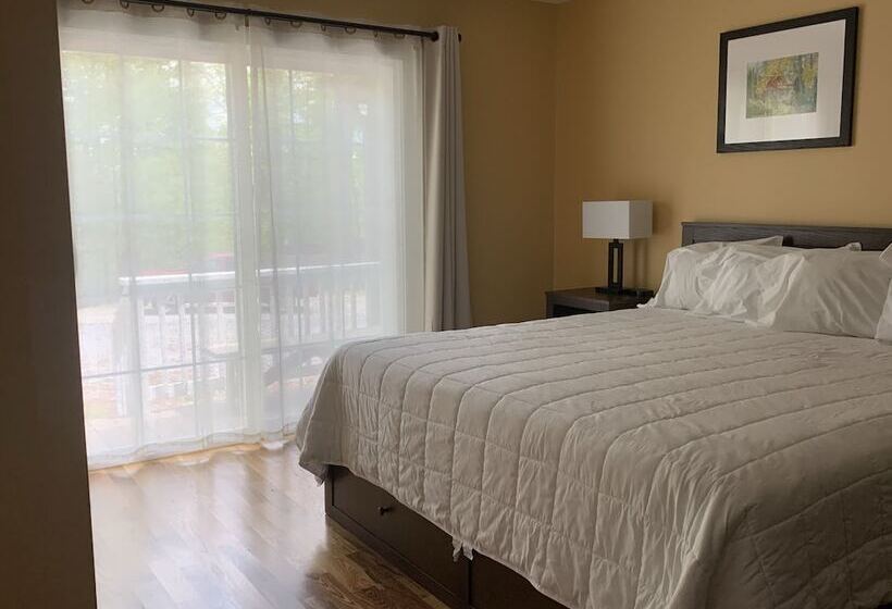 فندق Kanuga Inn & Lodging