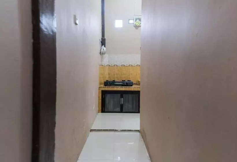 هتل Koolkost Syariah At Jelutung Jambi
