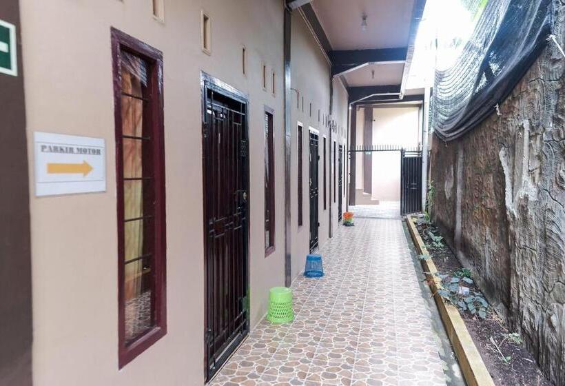 Hotel Koolkost Syariah At Jelutung Jambi