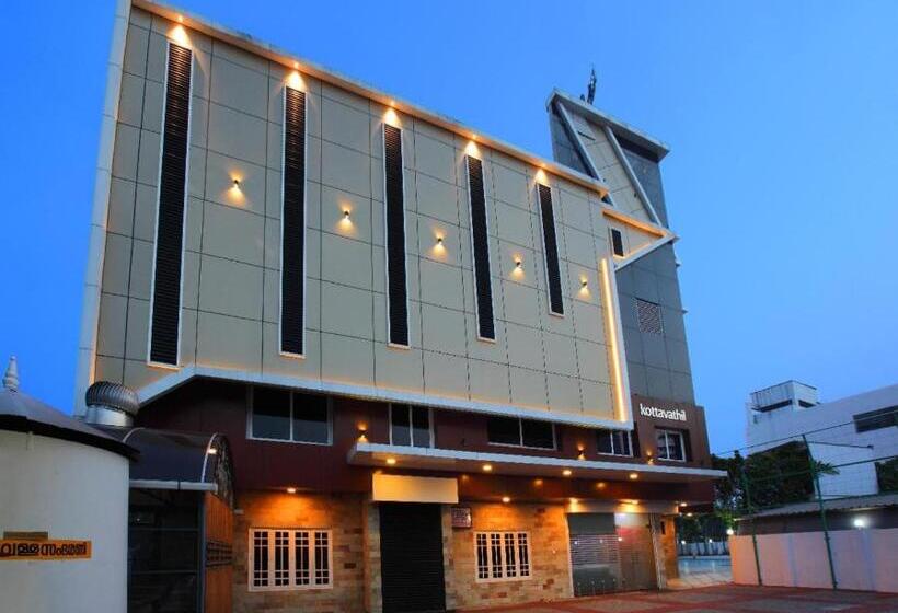 Hotel Kottavathil