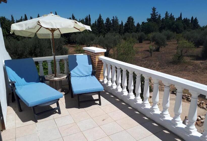 تختخواب و صبحانه Casa De Bello