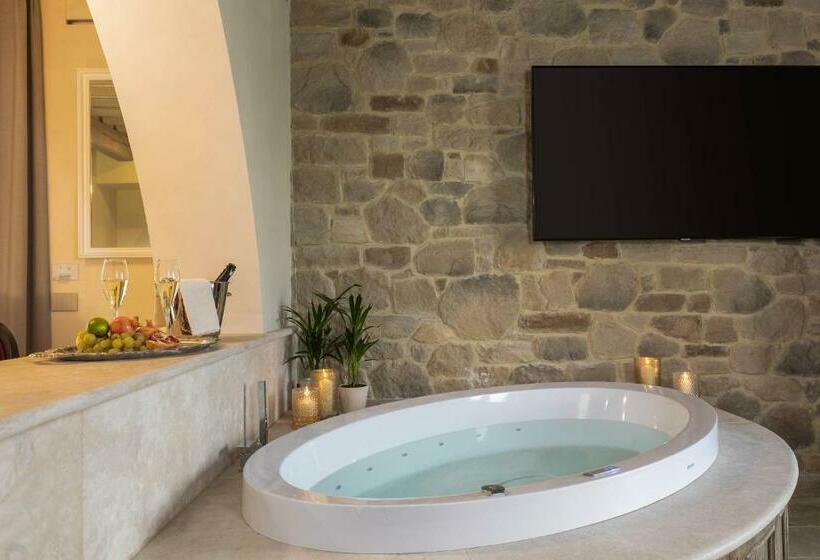 Отель I Borghi Dell Eremo