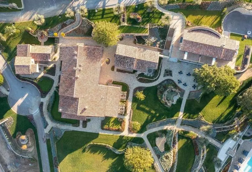 Hotelli I Borghi Dell Eremo