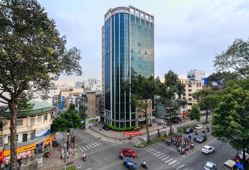 هتل Saigoncucu Near Bui Vien Town