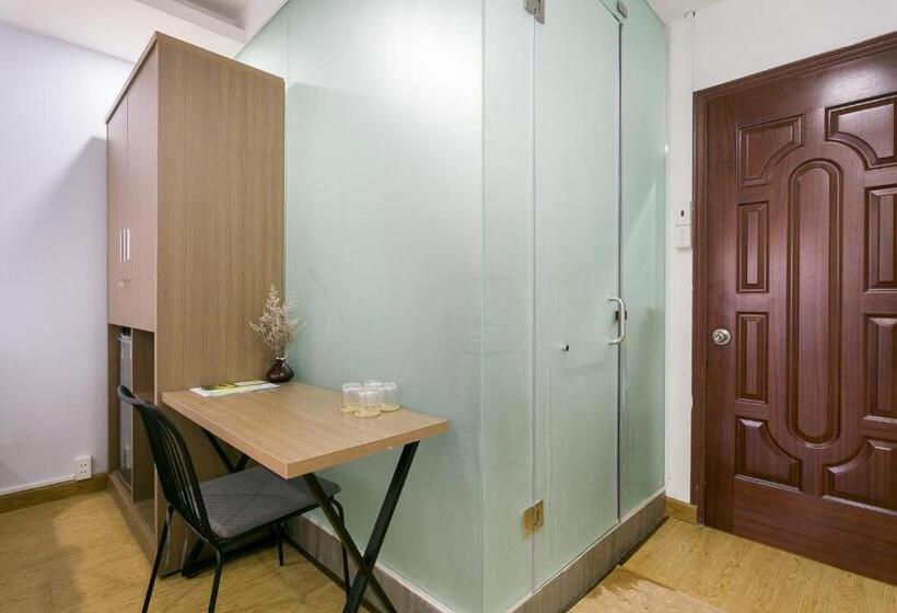 هتل Saigoncucu Near Bui Vien Town