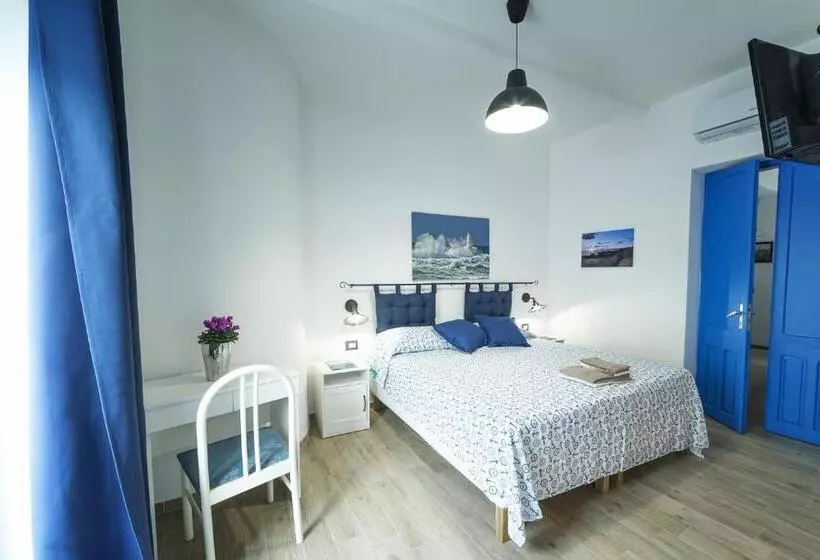 ペンション Ittiturismo S.croce