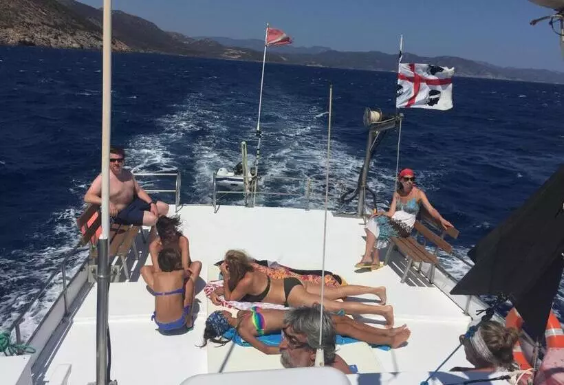 ペンション Ittiturismo S.croce