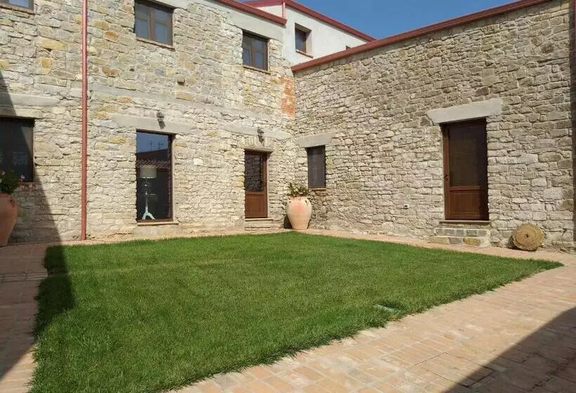 ペンション L Antica Dimora   Suites & Apartments