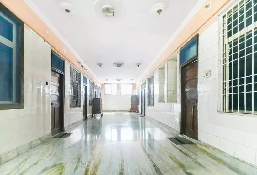 Spot On Hotel Anand Bhawan