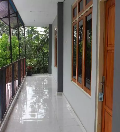 Hotelli Pondok Wisata Dan Restoran Elim