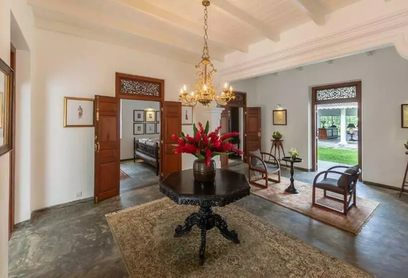 Nyne Hotels   Leela Walauwwa, Induruwa
