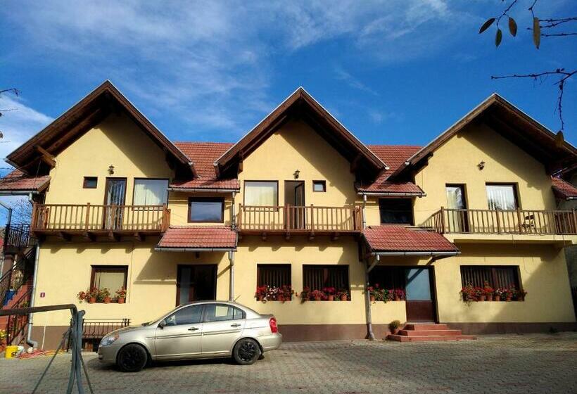 پانسیون Casa Vera