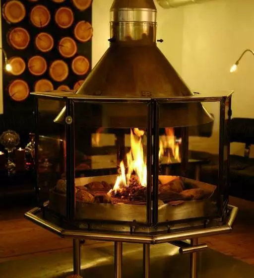 Loftsuite Hotel Saas