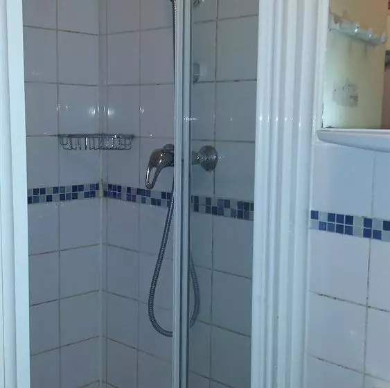 Appart'hôtel Studios Phenicio Porte de Versailles