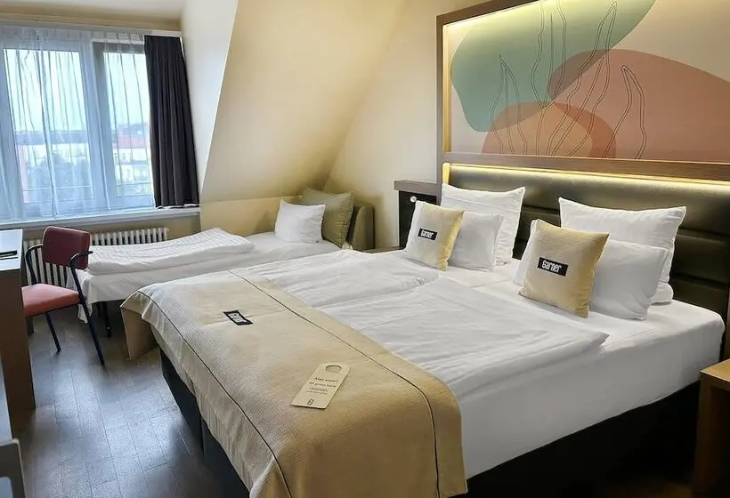Garner Hotel Berlin - Charlottenburg, an IHG Hotel