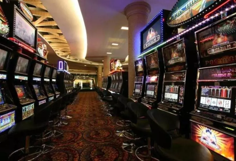 Grand Diamond City Hotel & Casino