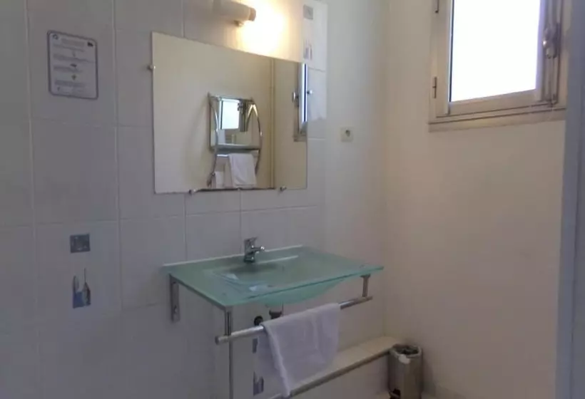 هتل Ashley Hôtel Le Mans Centre Gare