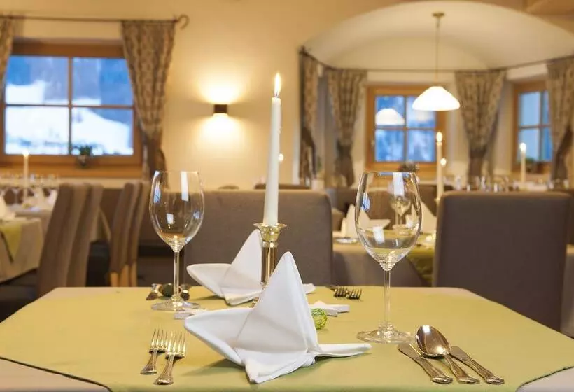 هتل Beim Hochfilzer Superior 4 Sterne