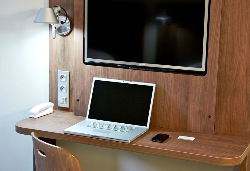 فندق Campanile Nancy Centre Gare