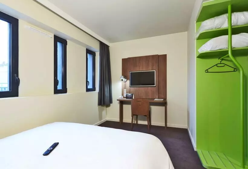 Hotel Campanile Nancy Centre Gare