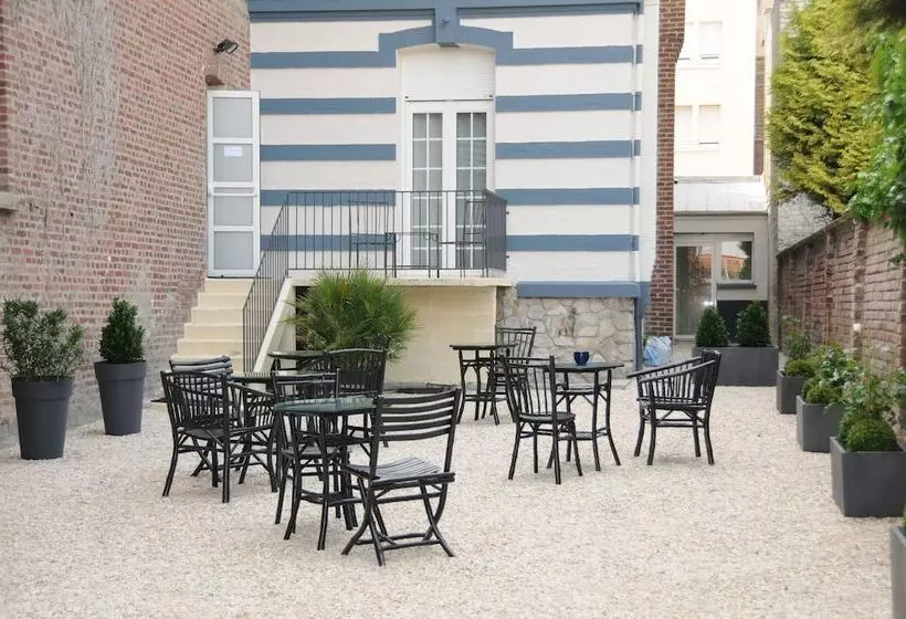 酒店 Castel Victoria