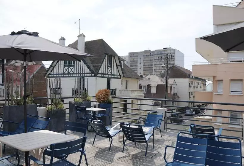 酒店 Castel Victoria