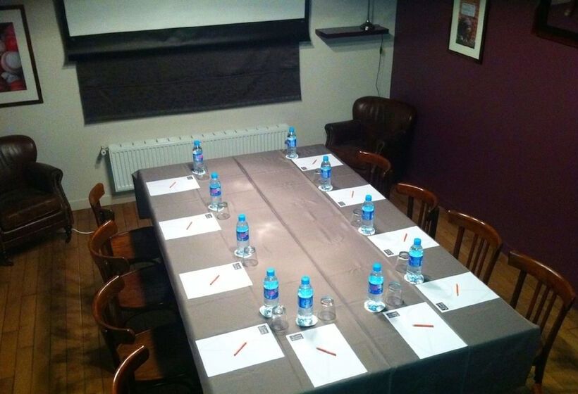 ホテル Castel Victoria