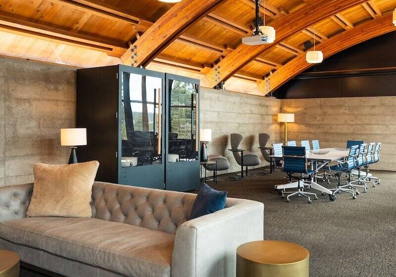 Otel Gravity Haus Truckeetahoe