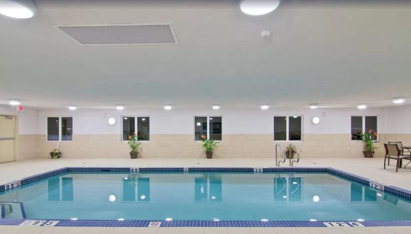 酒店 Holiday Inn Express Fort Saskatchewan, An Ihg