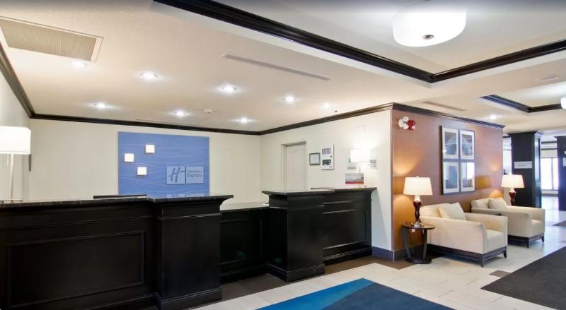 酒店 Holiday Inn Express Fort Saskatchewan, An Ihg
