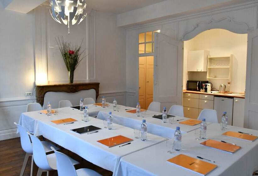 فندق Hôtel Le Chambellan