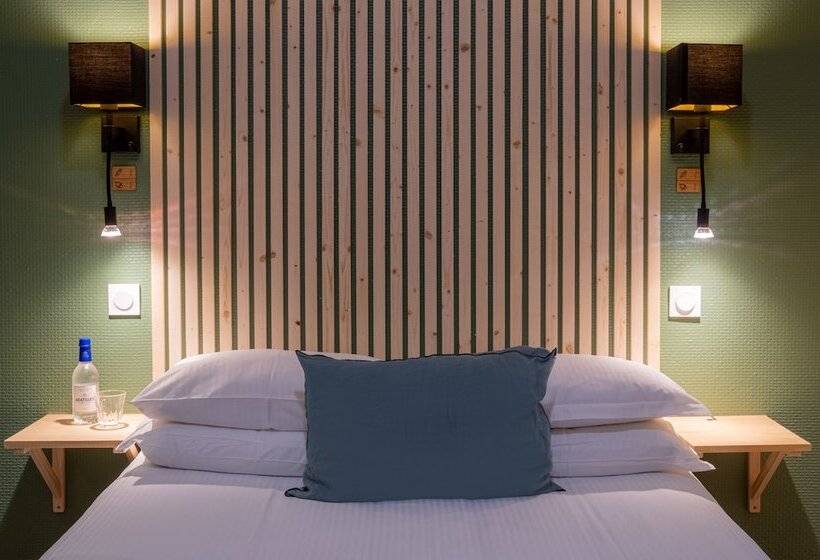 ホテル Hôtel Madame