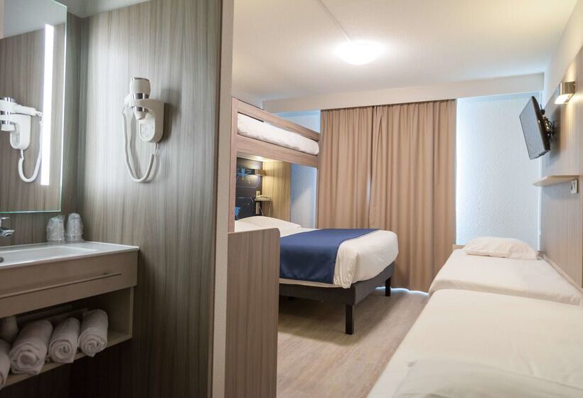 Hotel Kyriad Poitiers Jules Verne Site Du Futuroscope