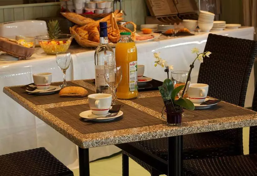 Отель La Table de Cana