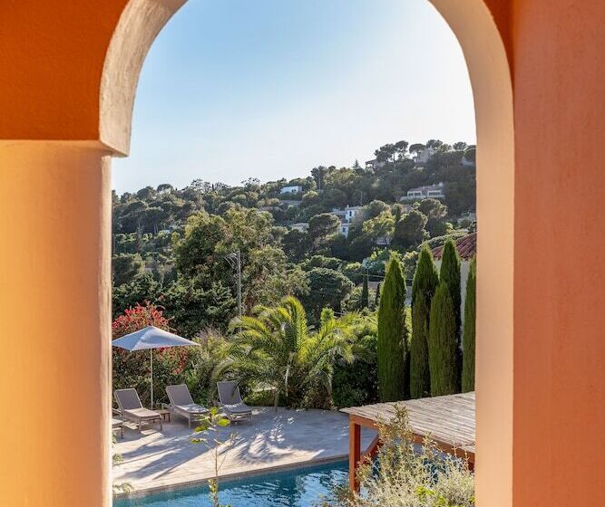 ホテル Les Terrasses Du Bailli