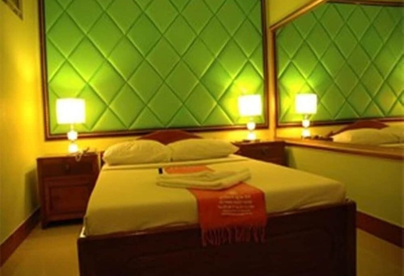 Отель Sky Park Guesthouse