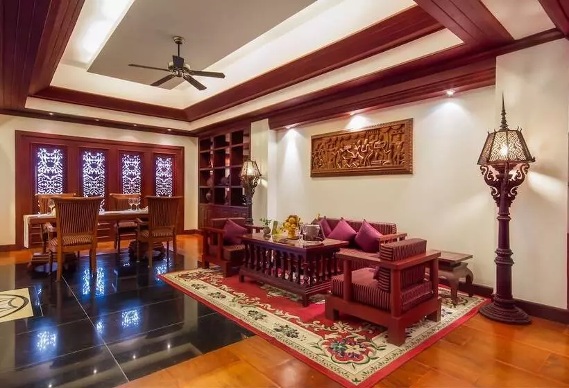 Отель The Privilege Floor By Borei Angkor