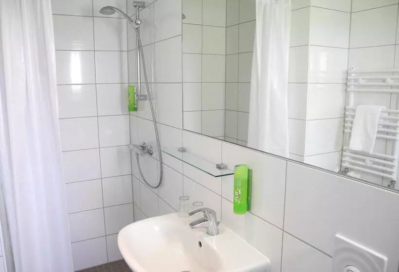 בית מלון כפרי Sportforum