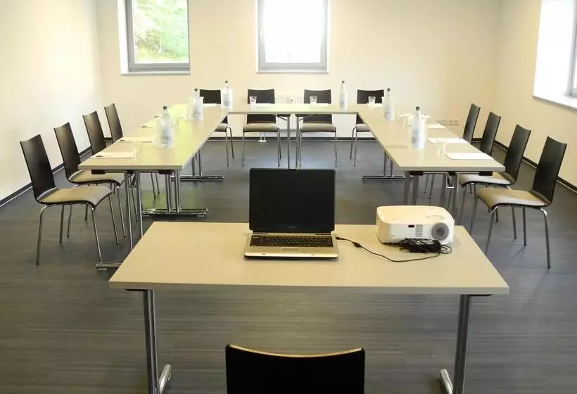 בית מלון כפרי Sportforum