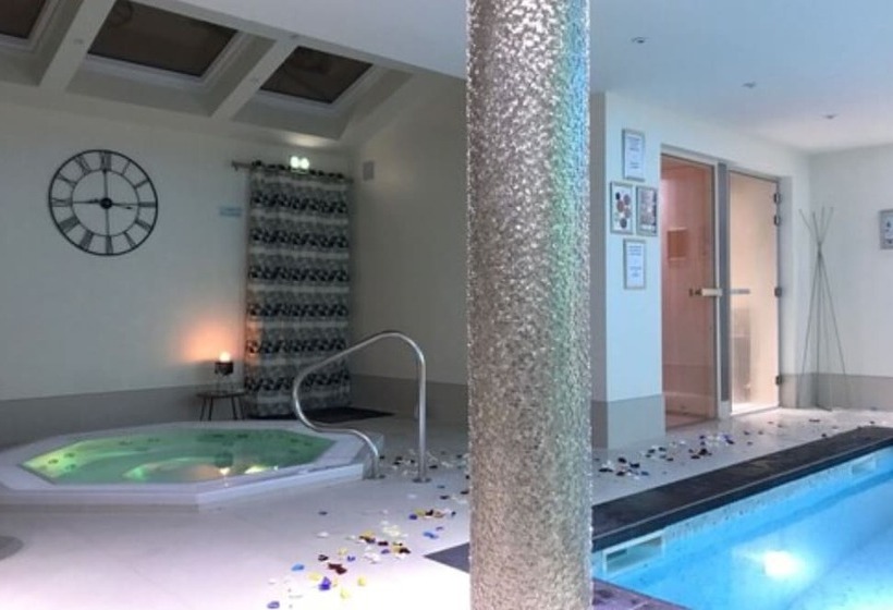 Les Criquets Hôtel & Spa