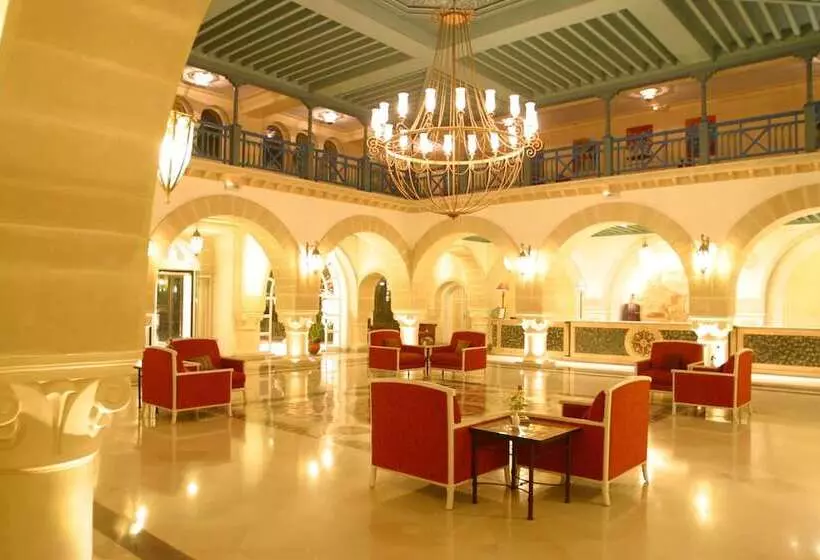 Regency Hotel & Spa