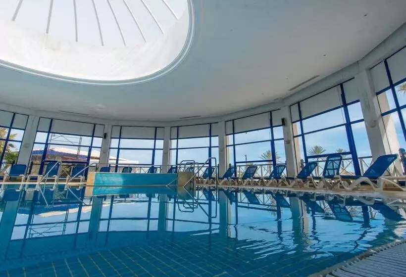 Regency Hotel & Spa