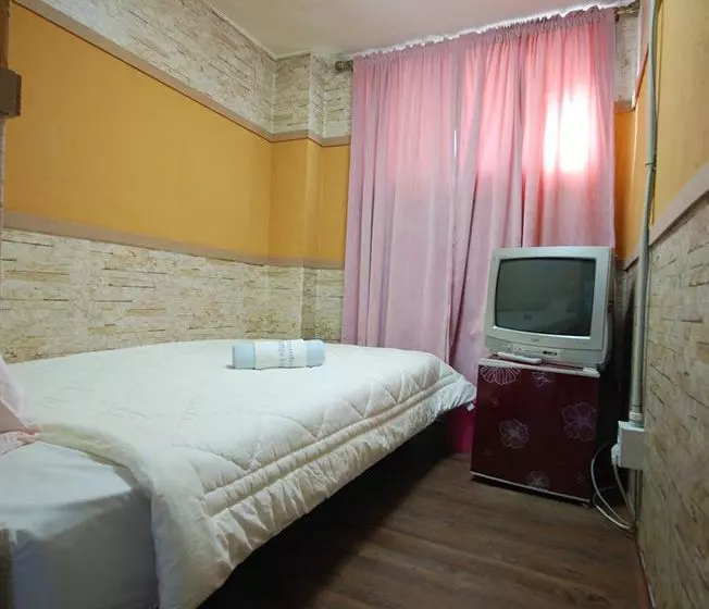 הוסטל H2o Guesthouse