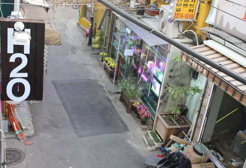 הוסטל H2o Guesthouse