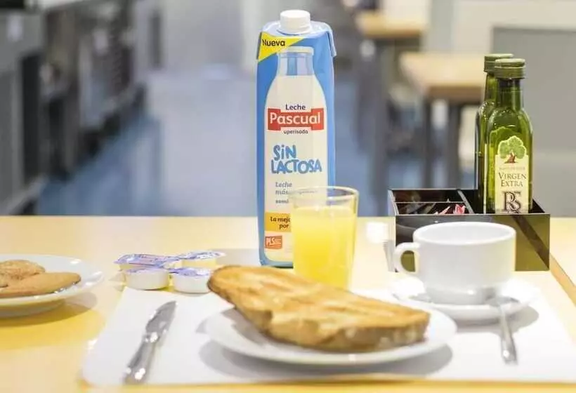 Albergue Inturjoven Almeria