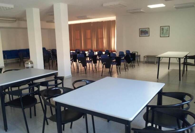 Albergue Inturjoven Almeria